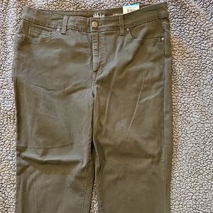 Style & Co Black Straight Leg Jeans Timeless and Versatile